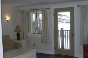 Spacious riverfront with balcony Sheepscot Harbour Vacation Cub Studio #211